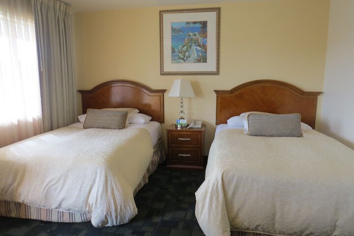 Room 11 of 13