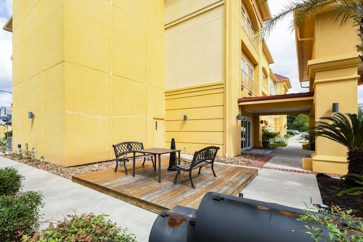 Hotel 4 of 33