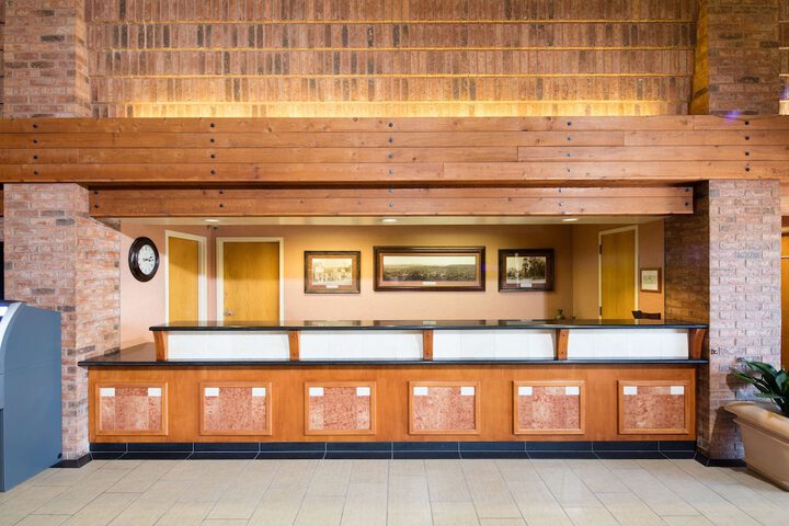 Hotel Interior 19 of 72
