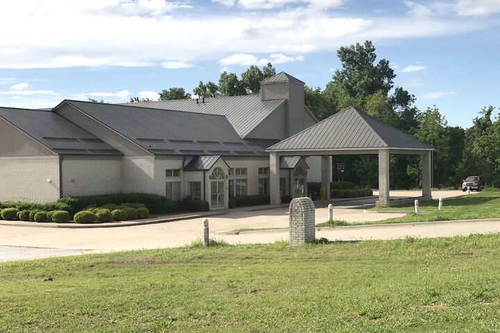 Days Inn by Wyndham Grove