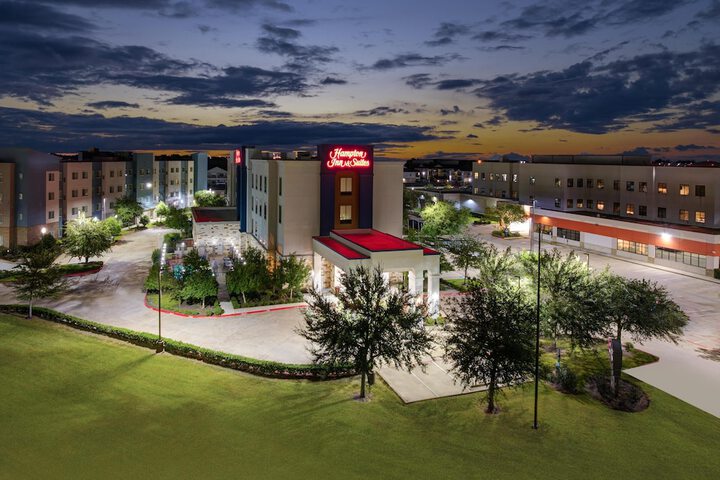 Hampton Inn & Suites Houston / Pasadena