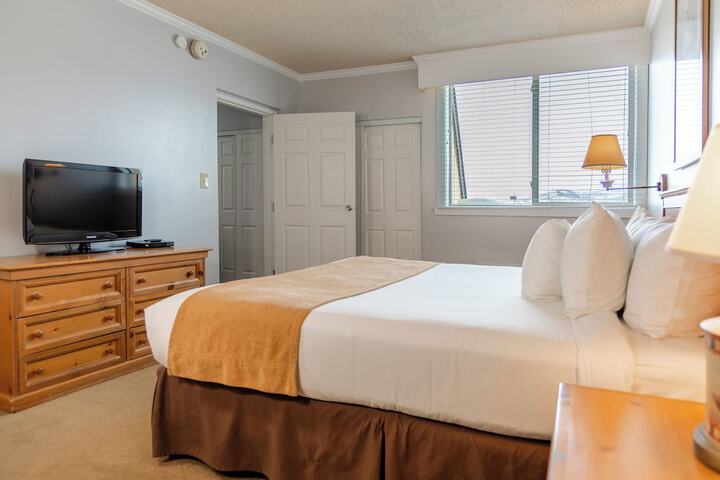 Legacy Vacation Resorts - Steamboat Hilltop