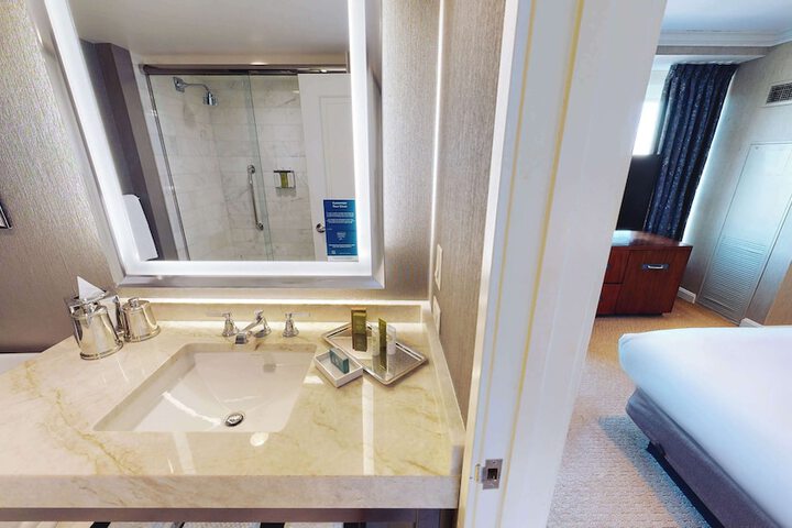Hilton Chicago