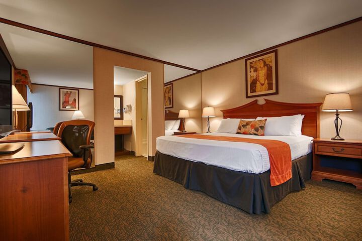 Room 7 of 27