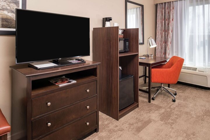 Room 43 of 58