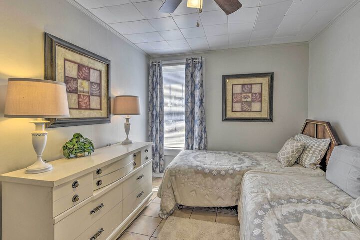 Crescent City Apartment w / Easy Lake Access!