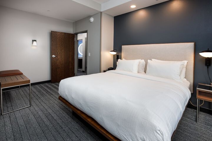 Room 29 of 47