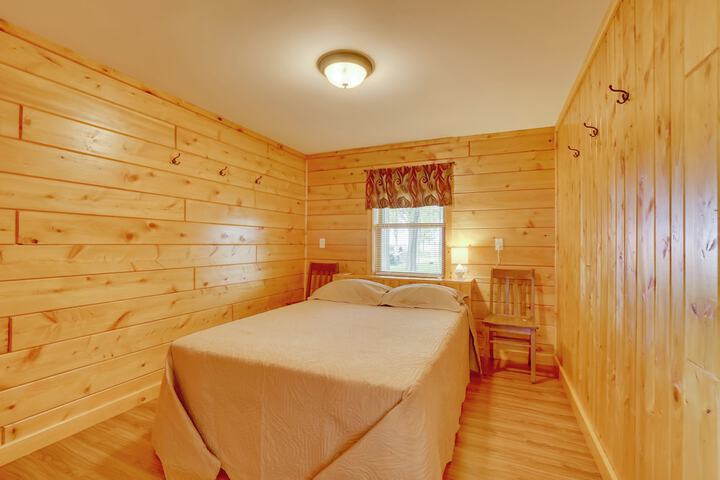 Lake Champlain Vacation Rental With Boat Dock!