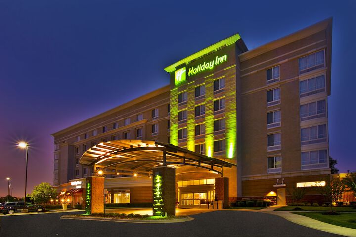 Hotel 2 of 49