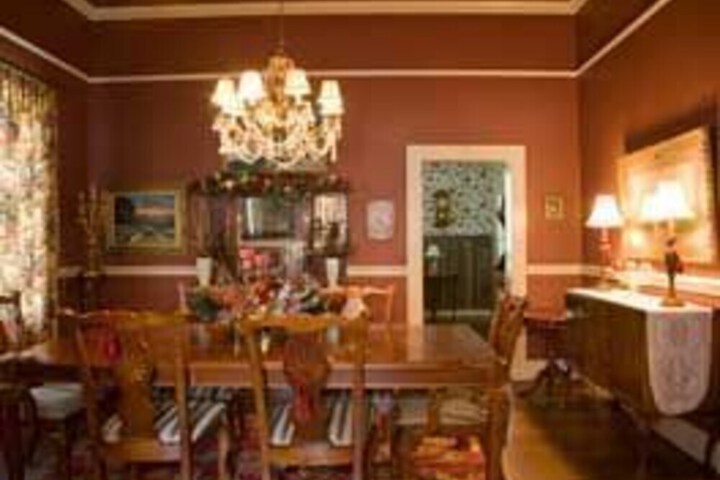 INN ON THE CREEK