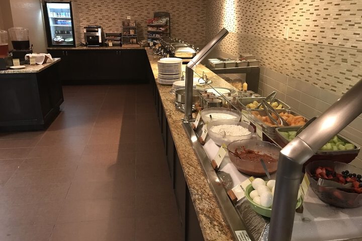 Breakfast/Coffee Service 27 of 36