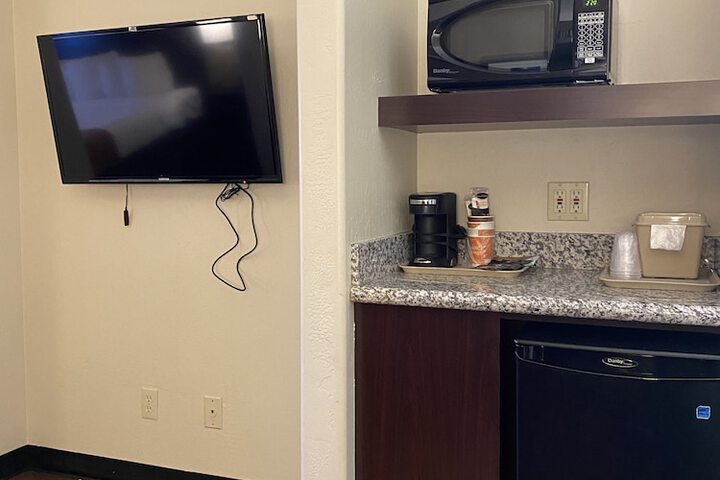 Room 43 of 58