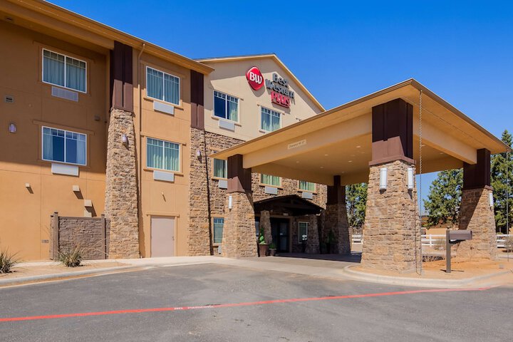 Hotel 2 of 21