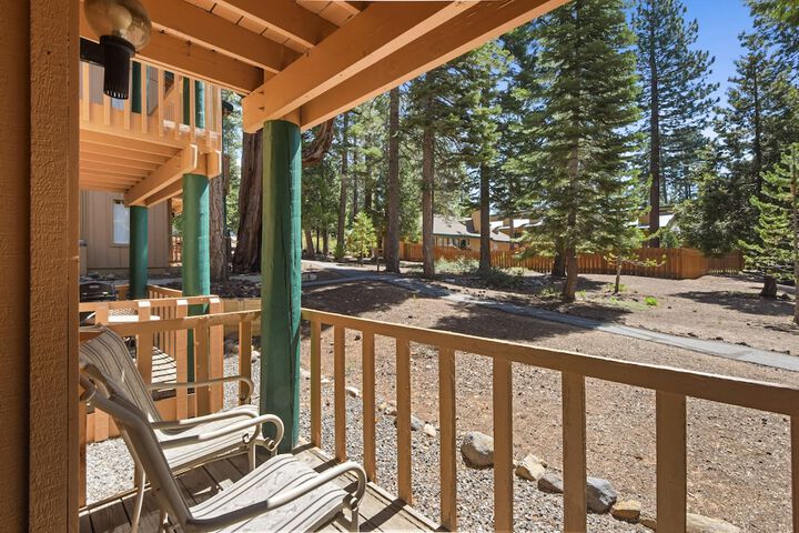 Kings Run Retreat Patio