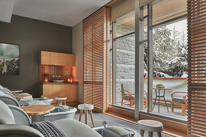 Four Seasons Resort Whistler