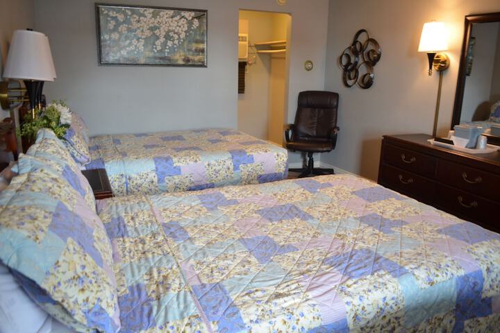 Room 18 of 53