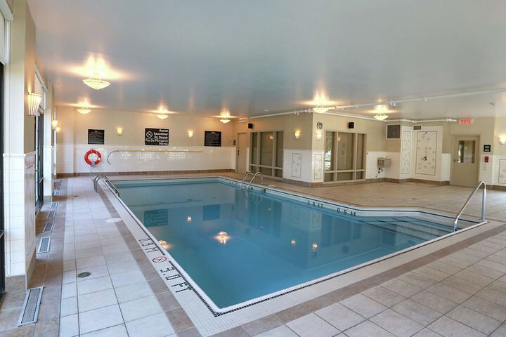 Hampton Inn & Suites by Hilton Laval