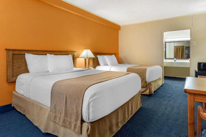 Rodeway Inn