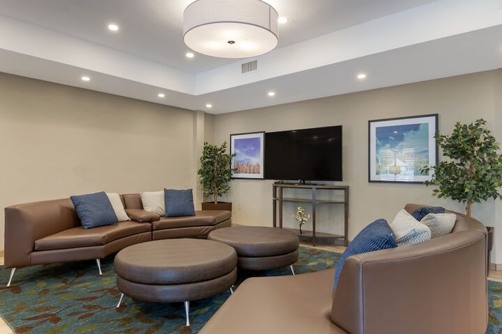 Hotel 6 of 28