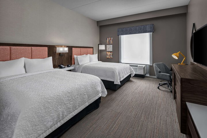 Room 11 of 31