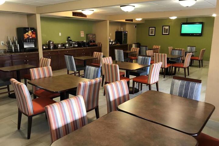 BEST WESTERN PLUS TEMPE BY THE MALL
