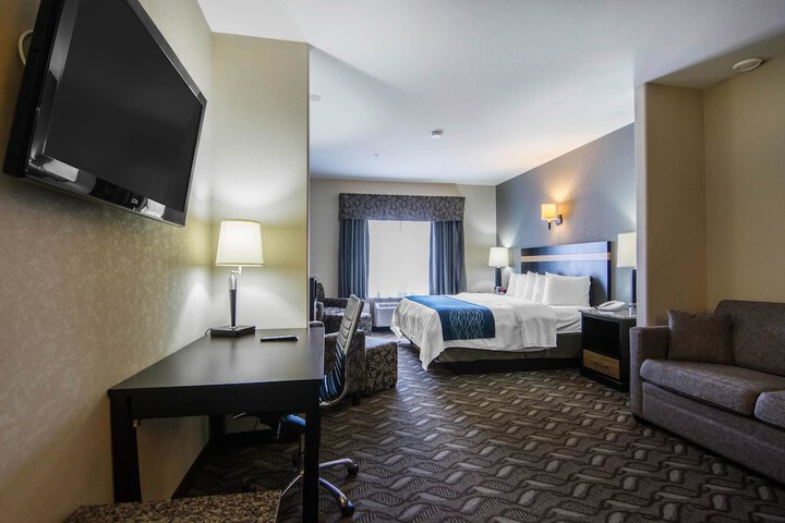 Room 15 of 33