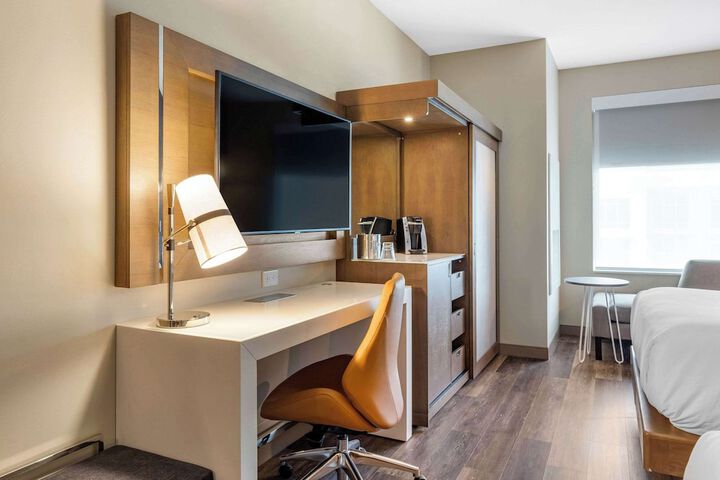 Room 34 of 54