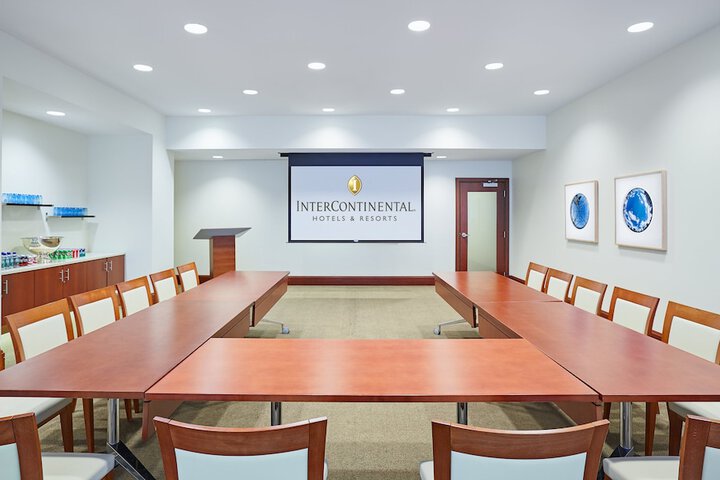 InterContinental Suites Hotel Cleveland by IHG