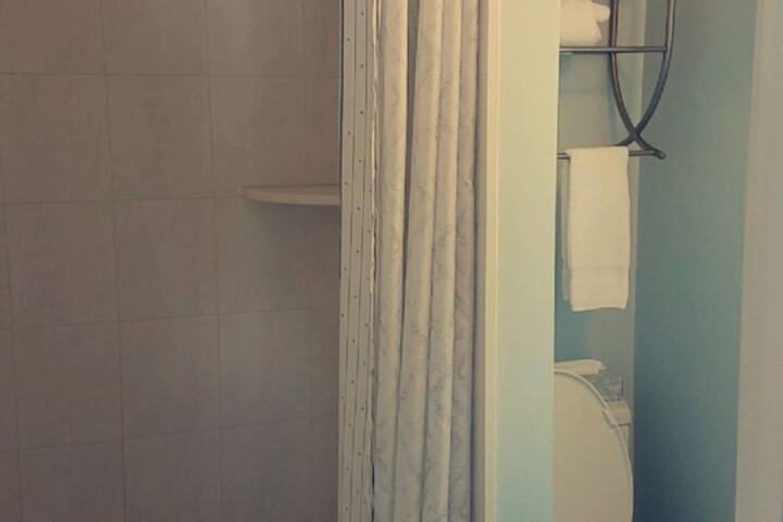 Room 13 of 44