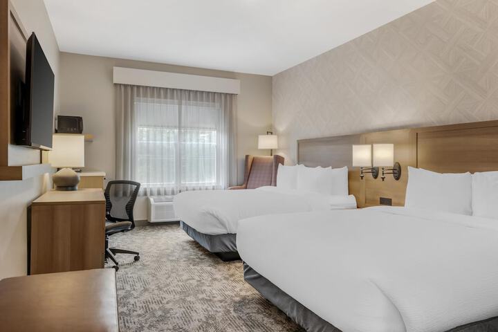 Best Western Plus Bridgewater Hotel & Convention Centre