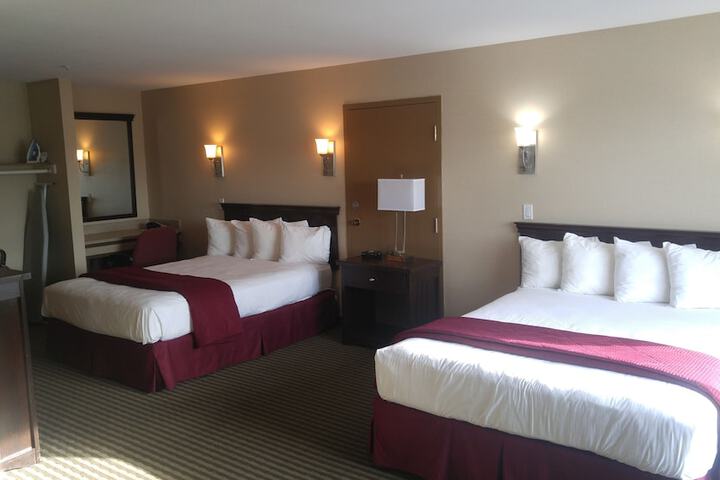 Room 16 of 32
