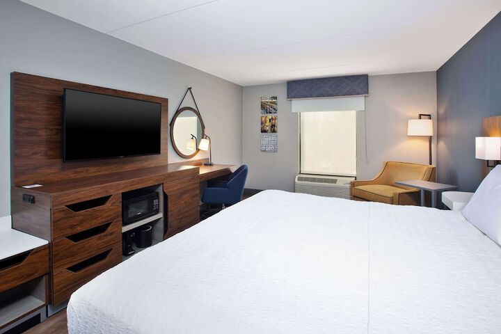 Room 16 of 26