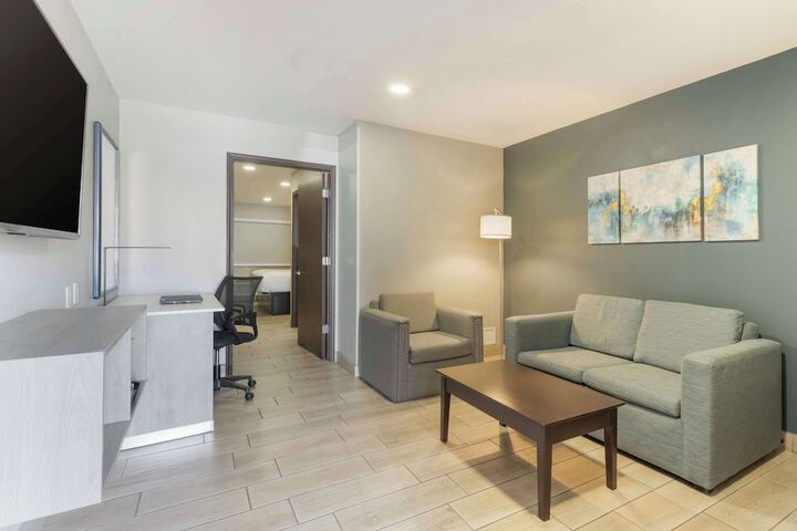Best Western Plus Edinburg Inn & Suites