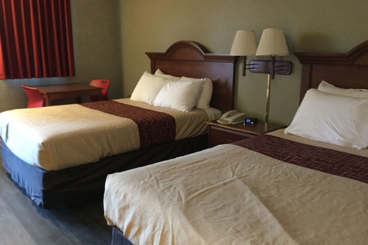 Room 22 of 39