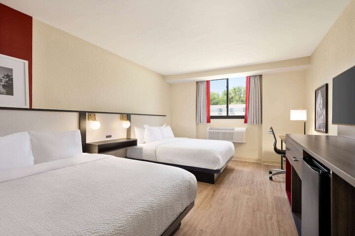 Room 15 of 39