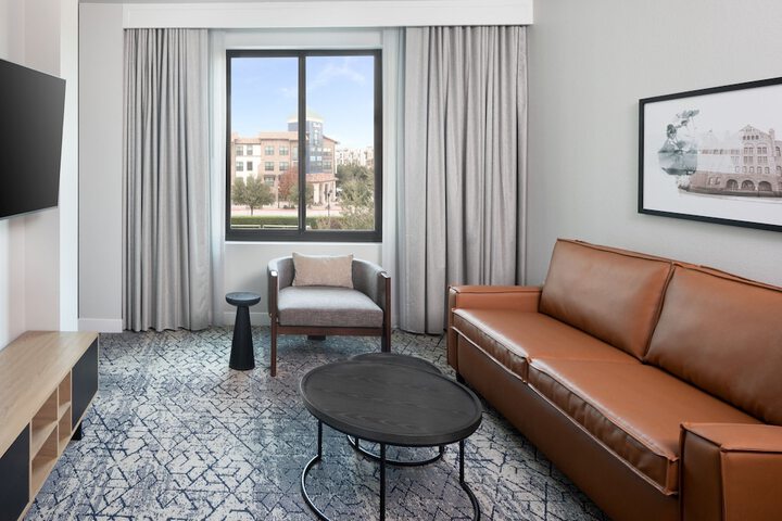 Sheraton Stonebriar Hotel