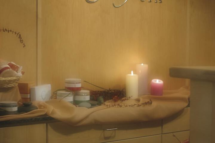 Spa 44 of 53