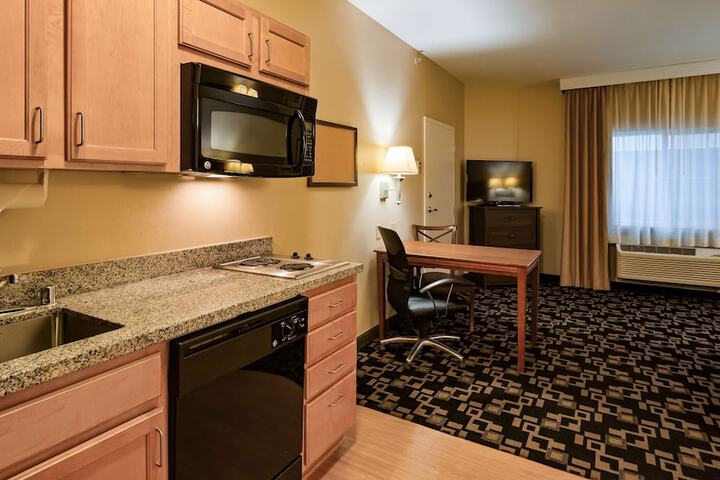 Best Western Plus Wausau / Rothschild Hotel