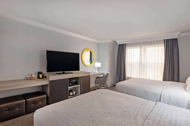 Hampton Inn & Suites Stamford