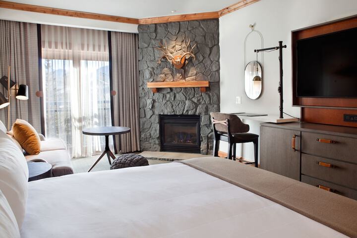 The Hythe a Luxury Collection Resort, Vail