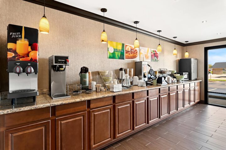 Quality Inn & Suites Dumas