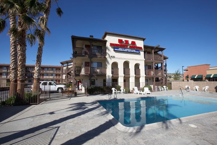 Hotel 3 of 35
