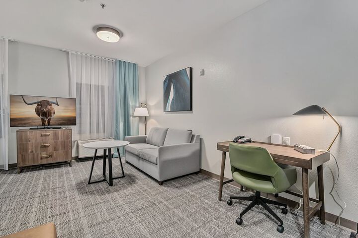 Staybridge Suites University Area by IHG