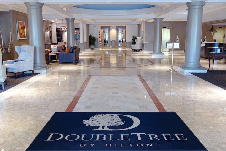 Hotel Interior 7 of 47
