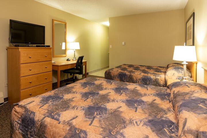 Room 17 of 34