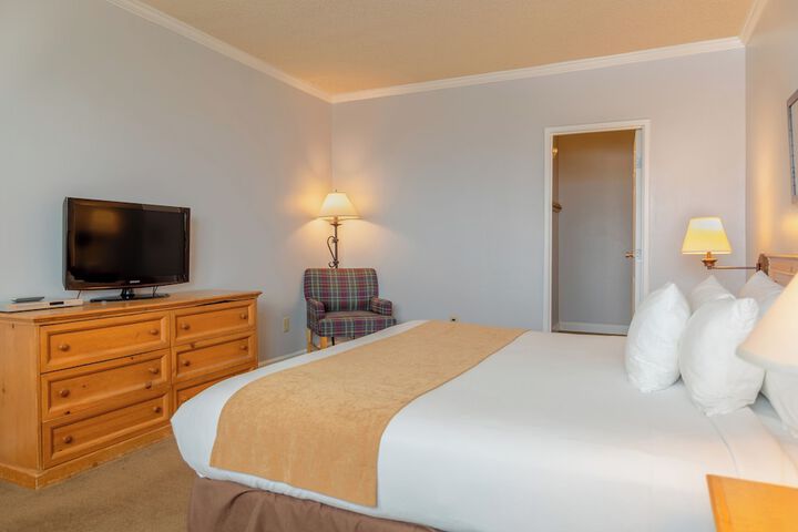 Legacy Vacation Resorts - Steamboat Hilltop