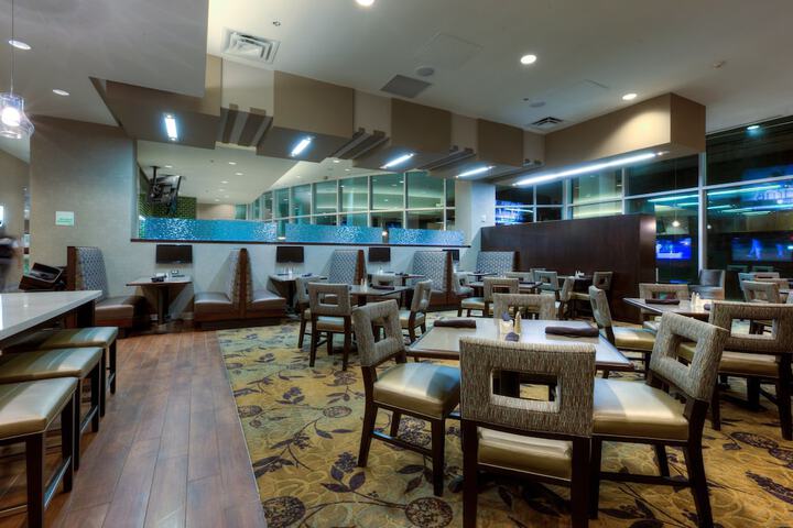 Dining 89 of 102