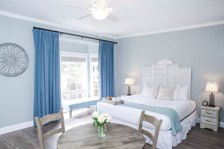 Room 20 of 35