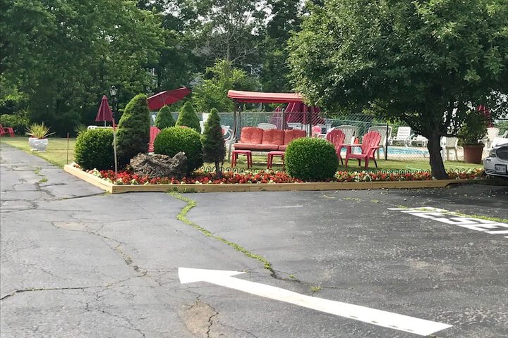 Long Beach Motor Inn