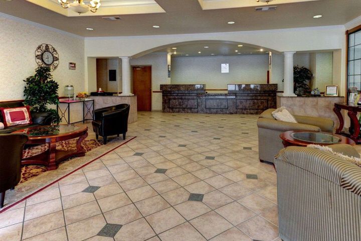 Hotel Interior 11 of 31